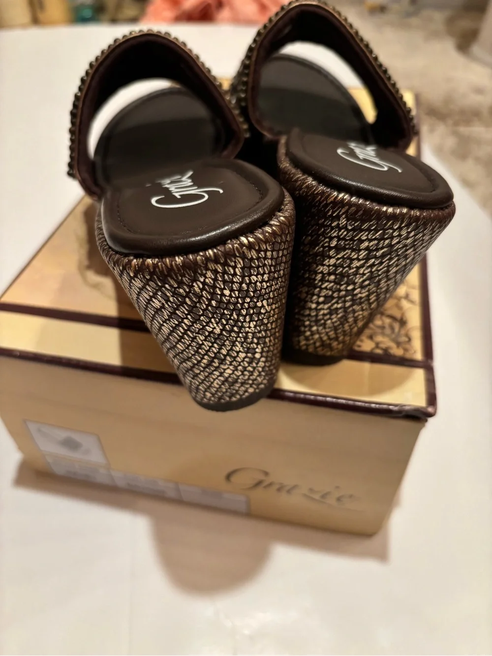 Grazie embellished slide